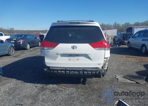 2012 Toyota Sienna Le V6 8 Passenger из США, поврежденный, VIN 5TDKK3DC0CS206512